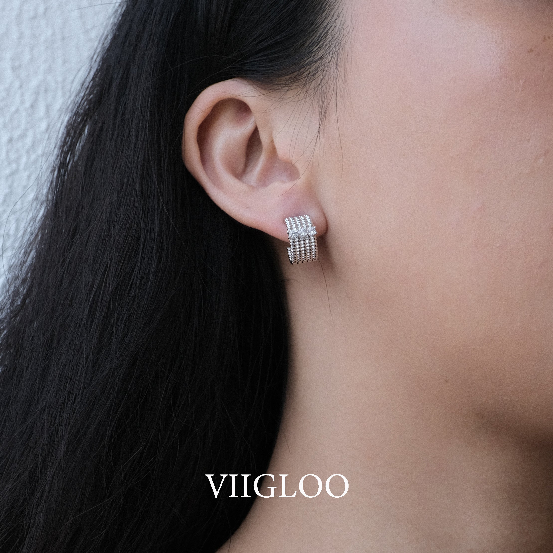 Chasing the Moon through Ice