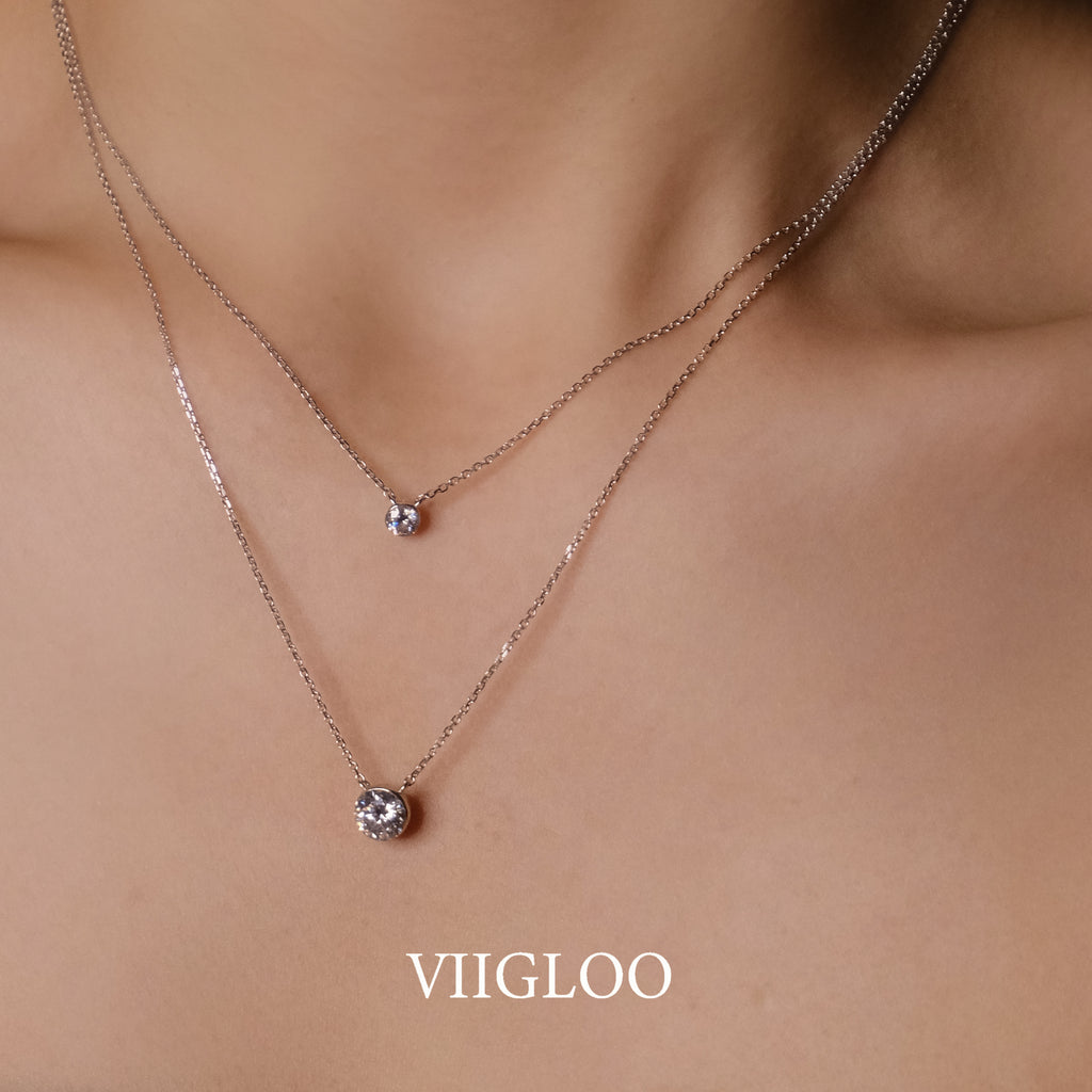 A Spark of Diamond Light